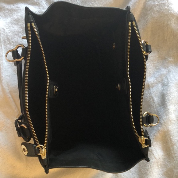 Black leather Coach purse - Picture 6 of 7